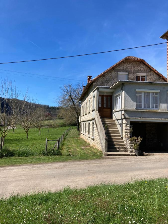Gite La Maison De Juju Lacave  Экстерьер фото